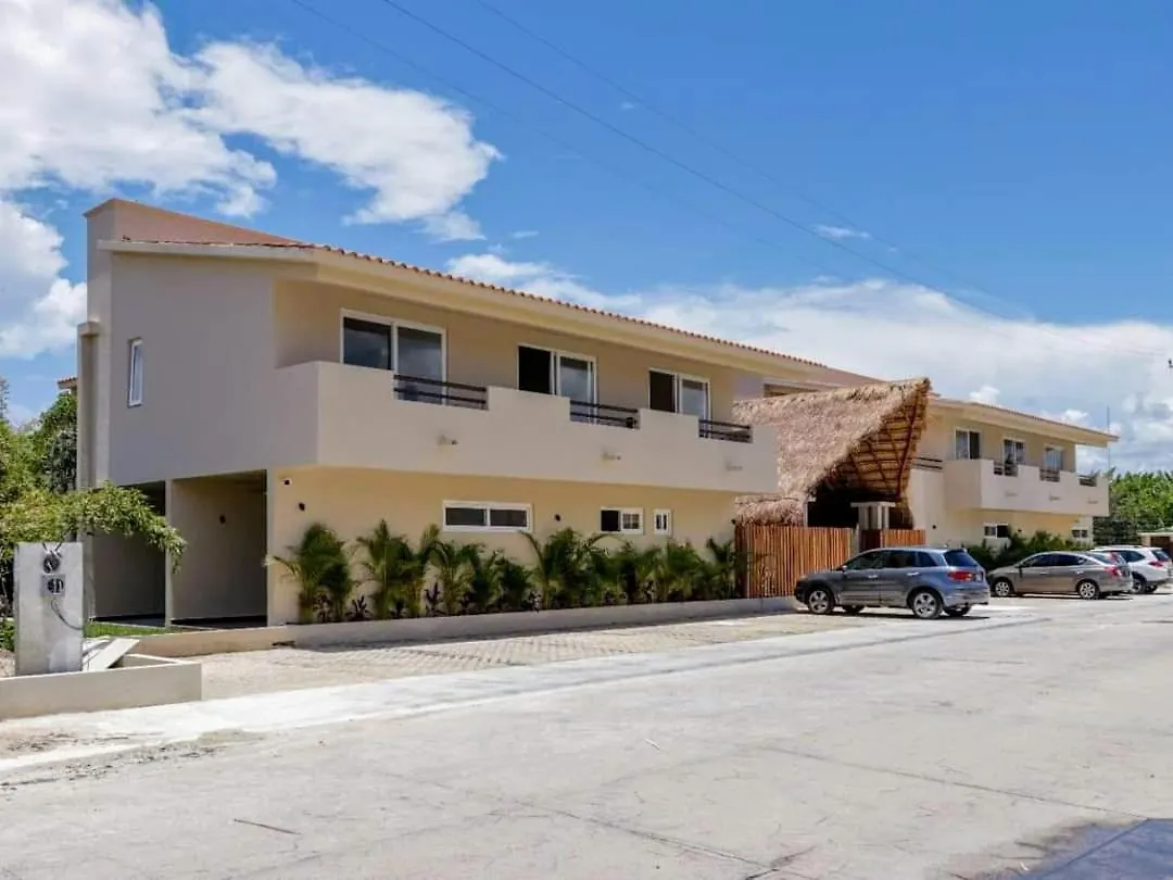 Loft Nautico- Water Views-Steps From The Pool Διαμέρισμα Puerto Aventuras