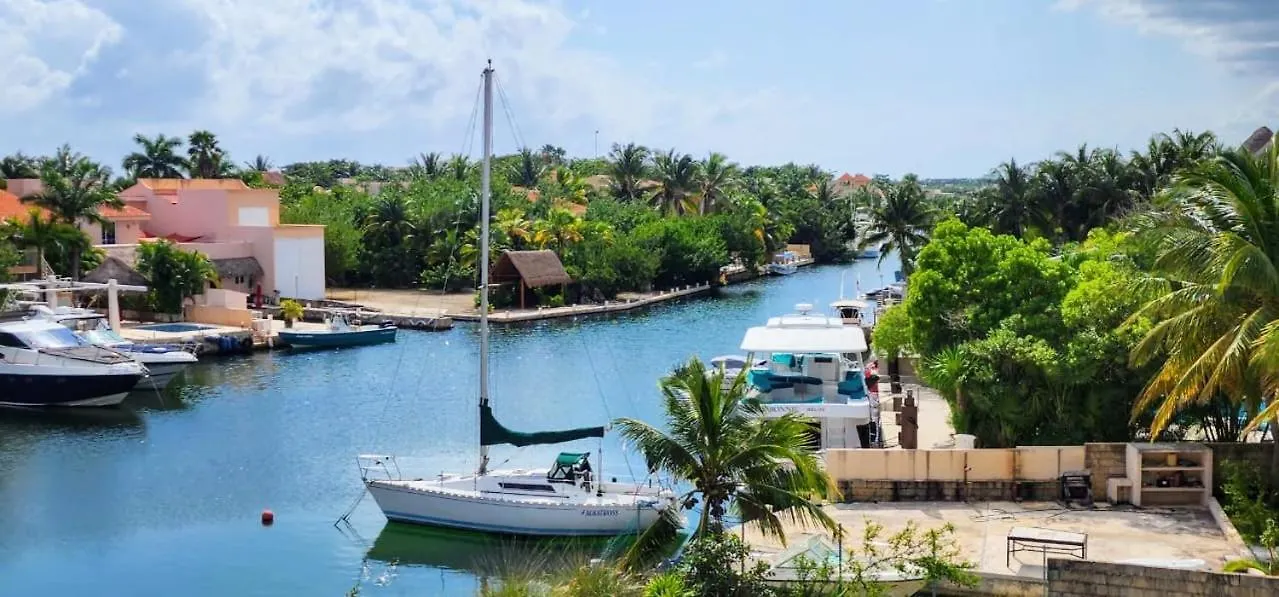 Apartament Loft Nautico- Water Views-Steps From The Pool Puerto Aventuras
